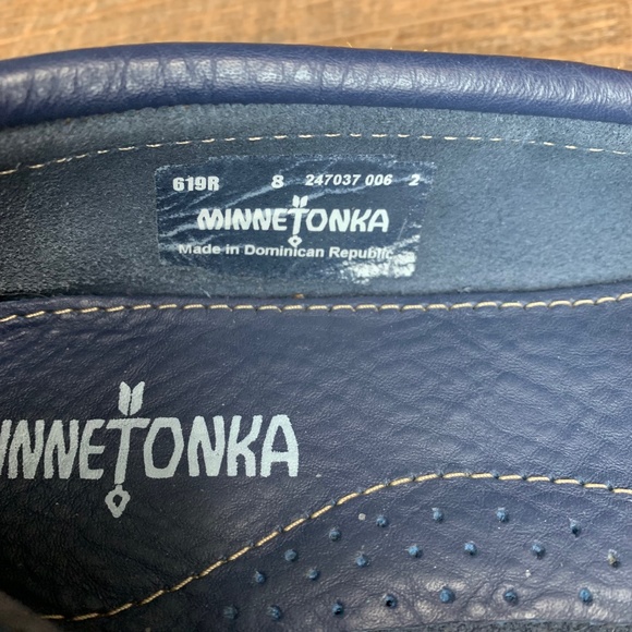 Minnetonka Navy Blue Leather Moccasin Driving Shoes 619R Women’s Size 8 - Picture 5 of 6